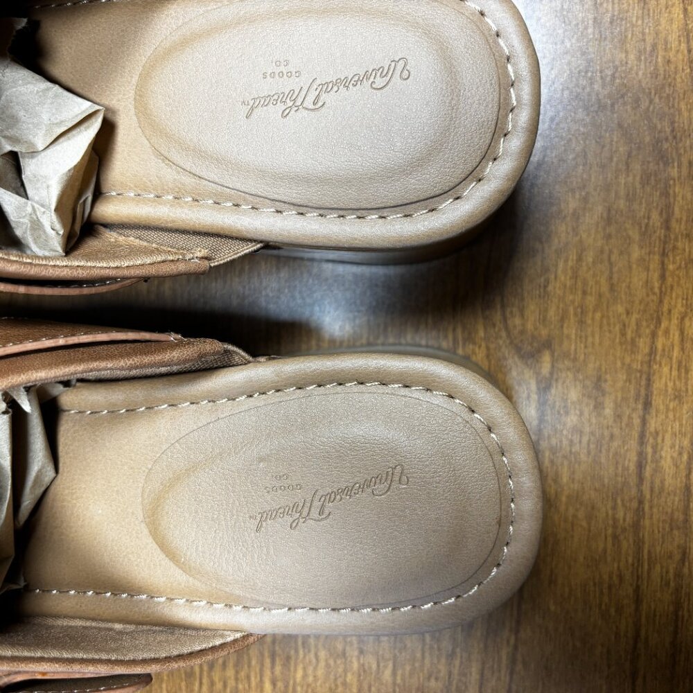 Universal Thread Brown Mules - image 8